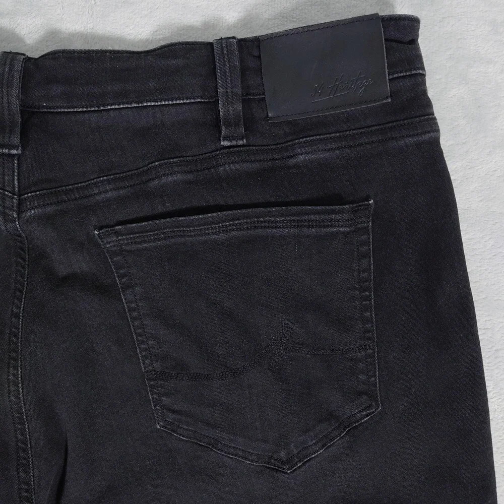 34 Heritage Charisma Jeans Mens 40 X 34 Black Comfort Rise Classic Straight
